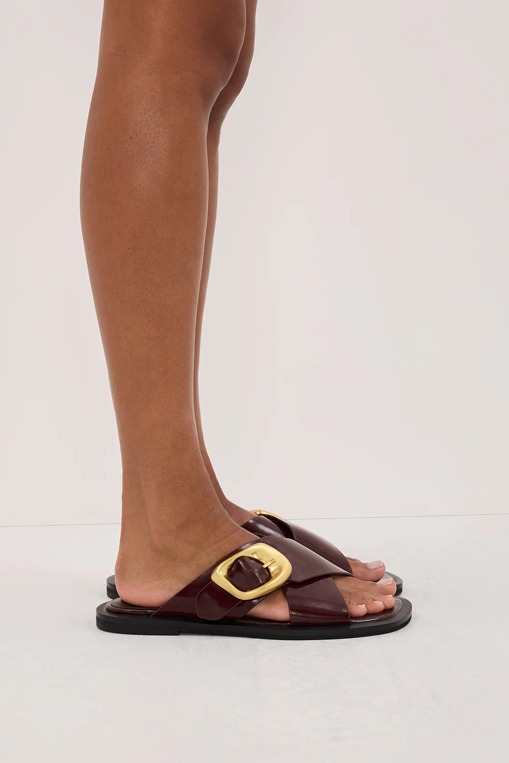 ALIAS MAE ELLE BURGUNDY SANDAL - Image 2