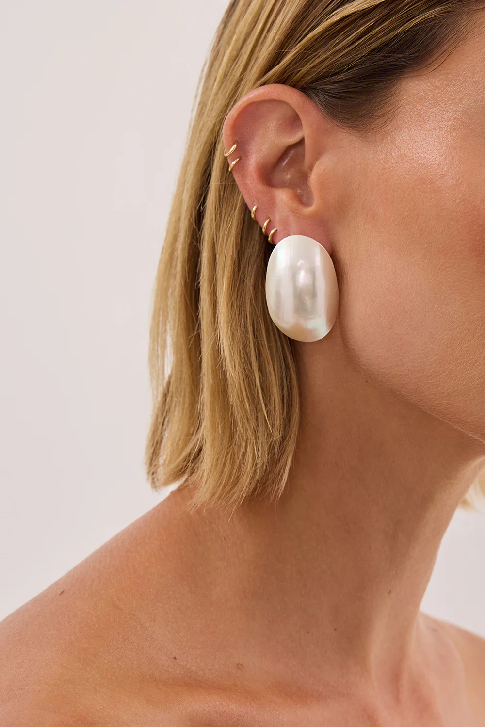 ANNA ROSSI PEARL MARINA EARRING - Image 3