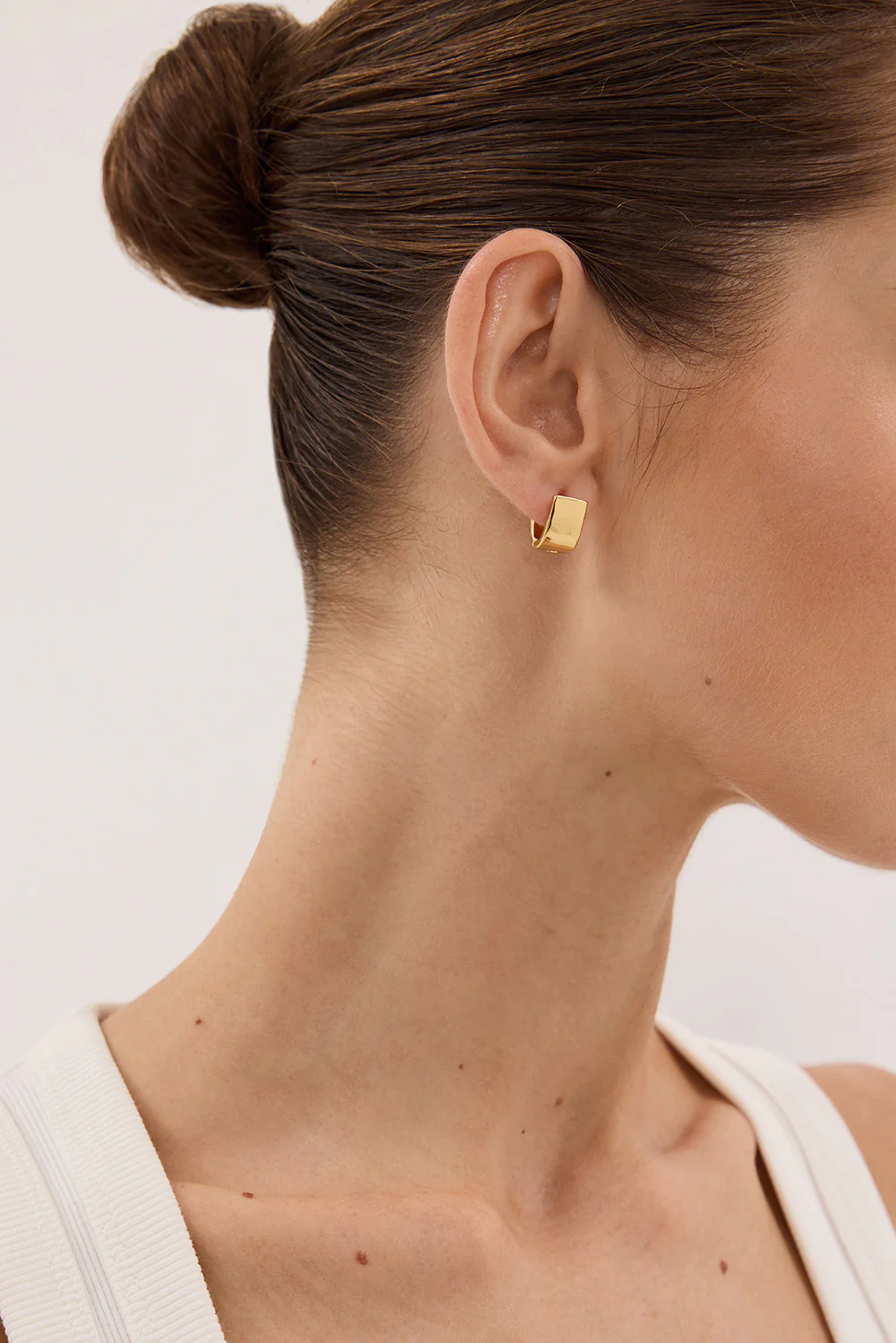 ANNA ROSSI WRAP HUGGIE GOLD - Image 3