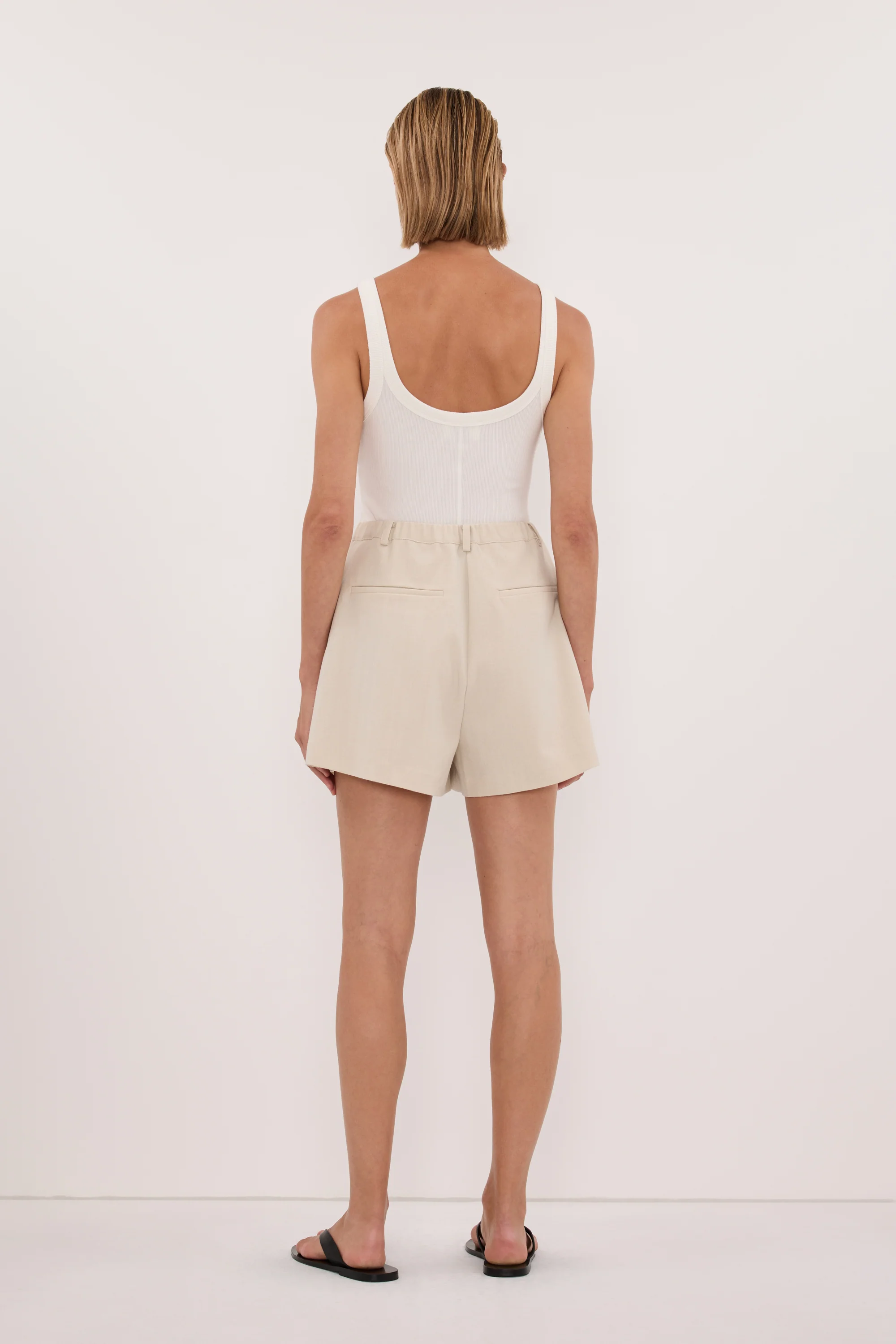 CYRUS BONE TAILORED SHORT - Image 7