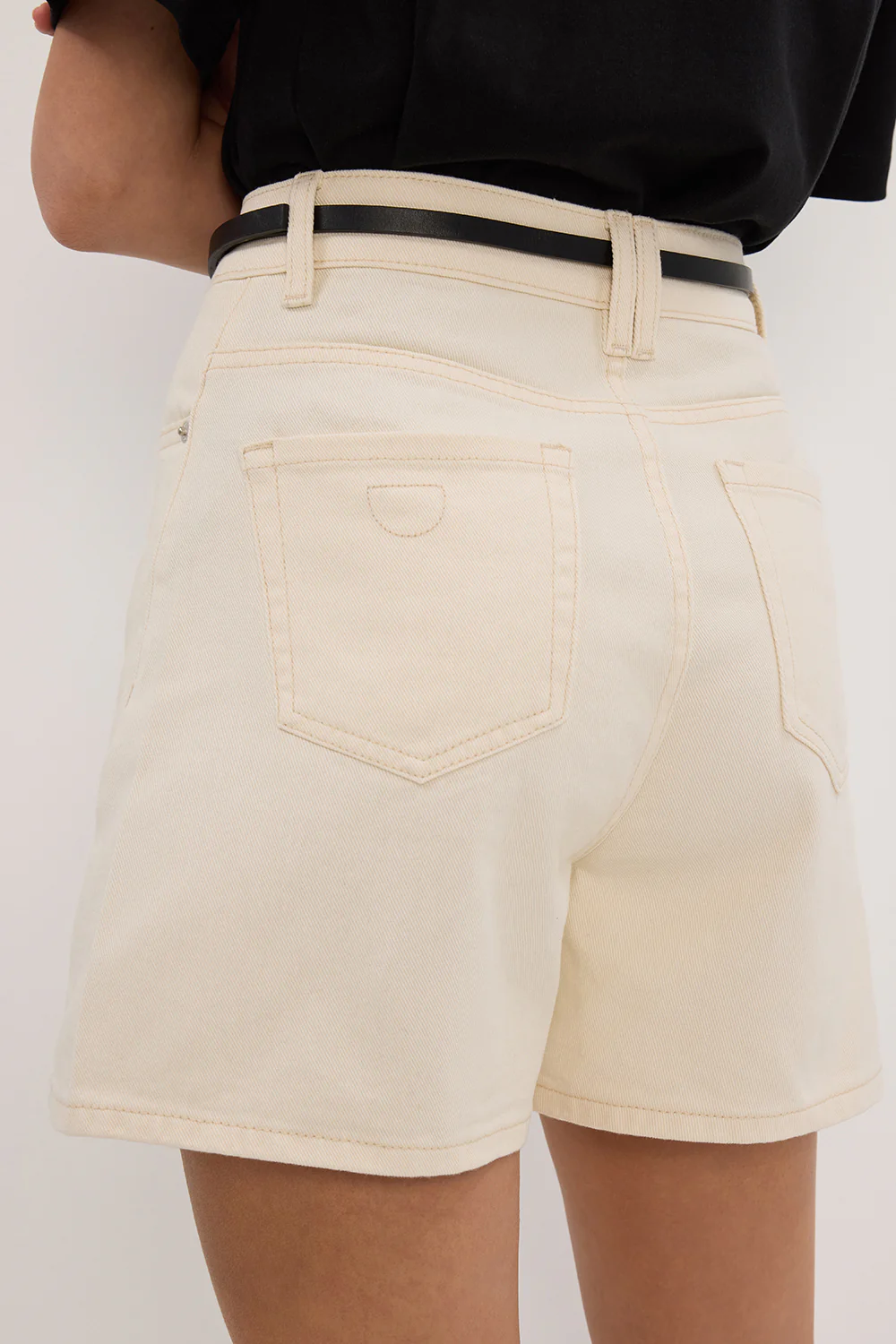 FINN CREAM DENIM SHORT - Image 6