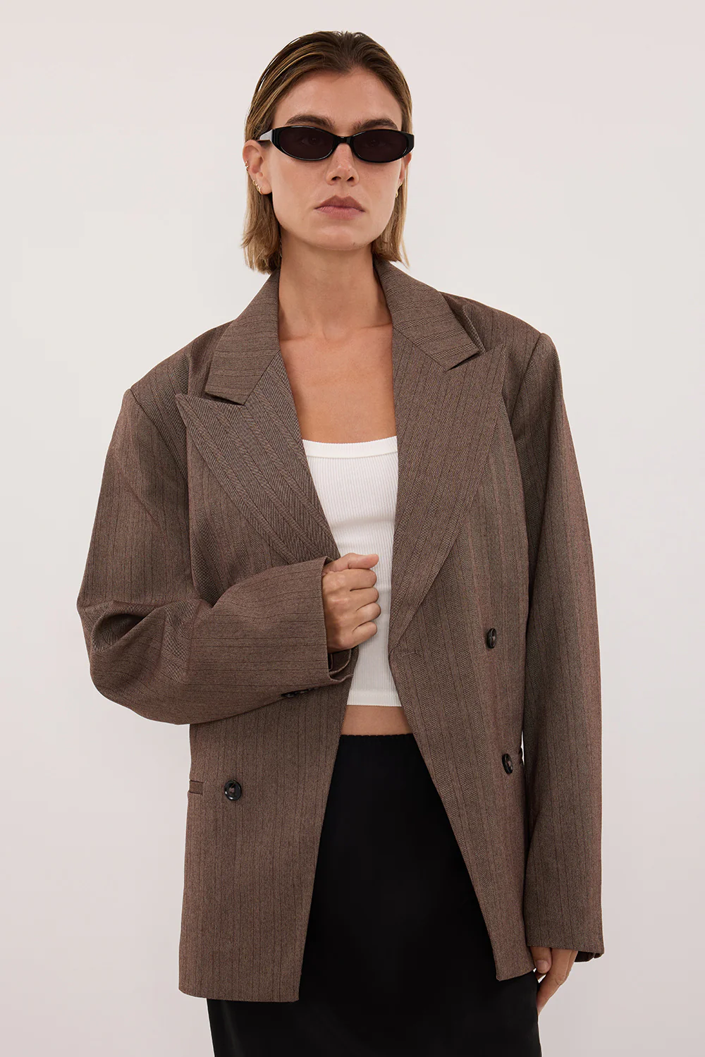 HAILEY CHOC OVERSIZED STRIPE TIE BLAZER - Image 3