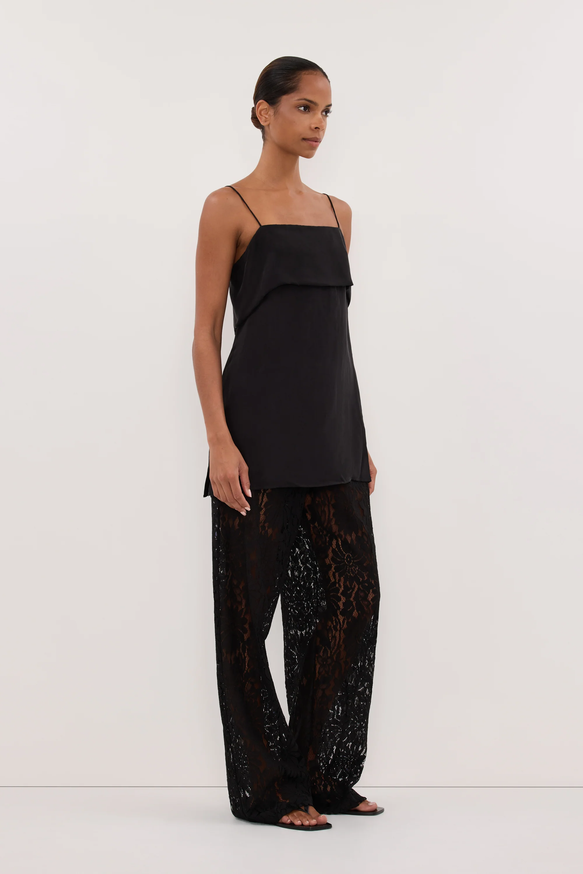 IDA BLACK SLEEVELESS FOLDOVER CAMI TOP - Image 3