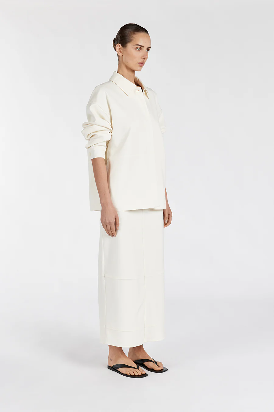JAC CREAM LONGLINE TRUCKER - Image 3