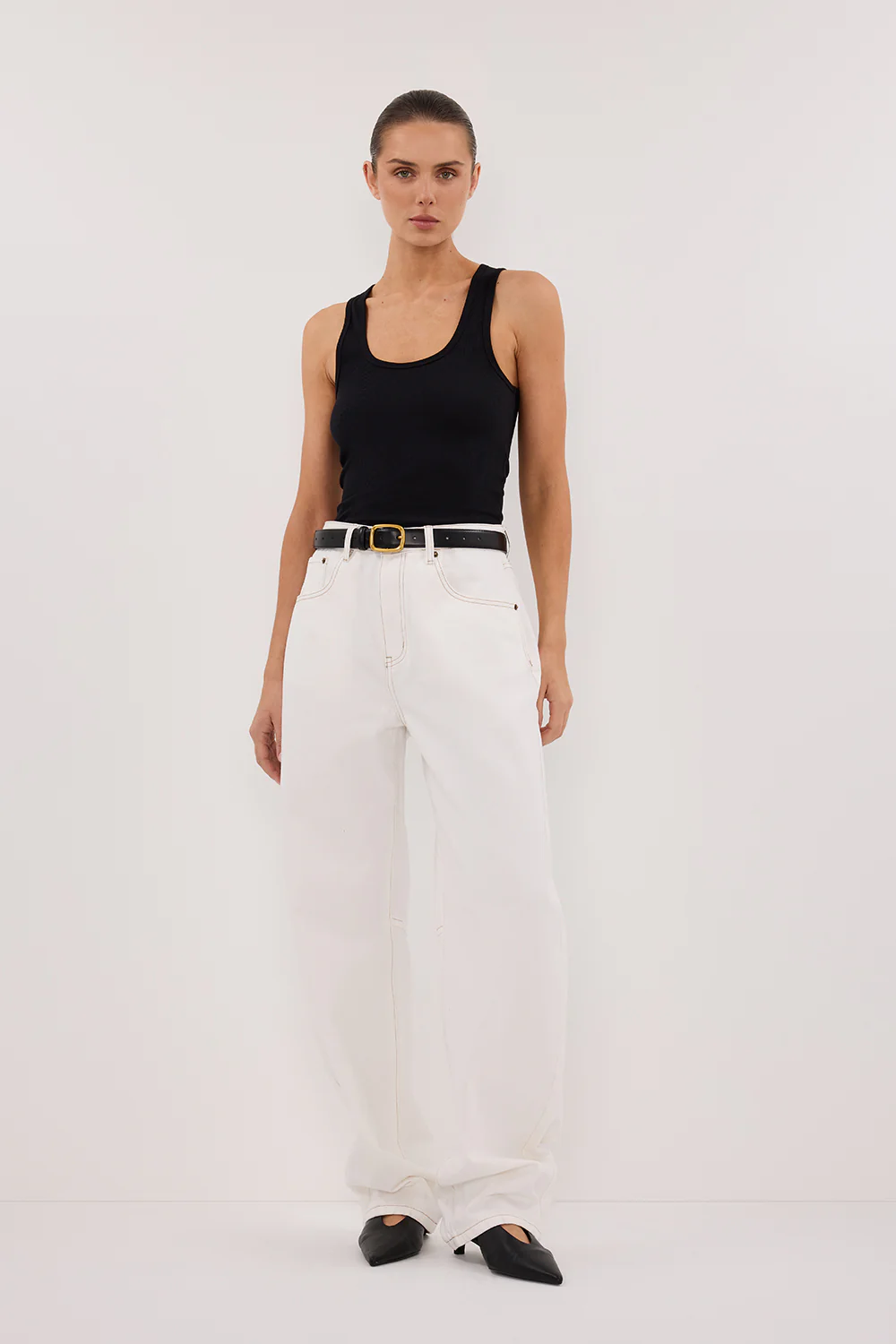 LIV WHITE DENIM BARREL LEG JEAN