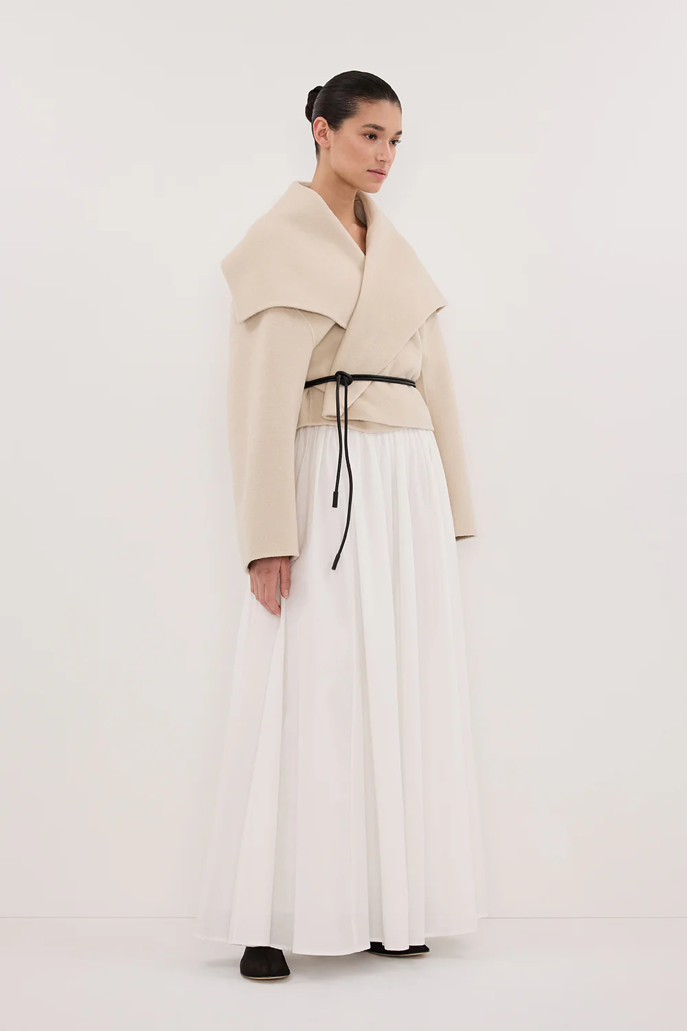 LUCIA BONE CROPPED WOOL BLEND TRENCH COAT - Image 3