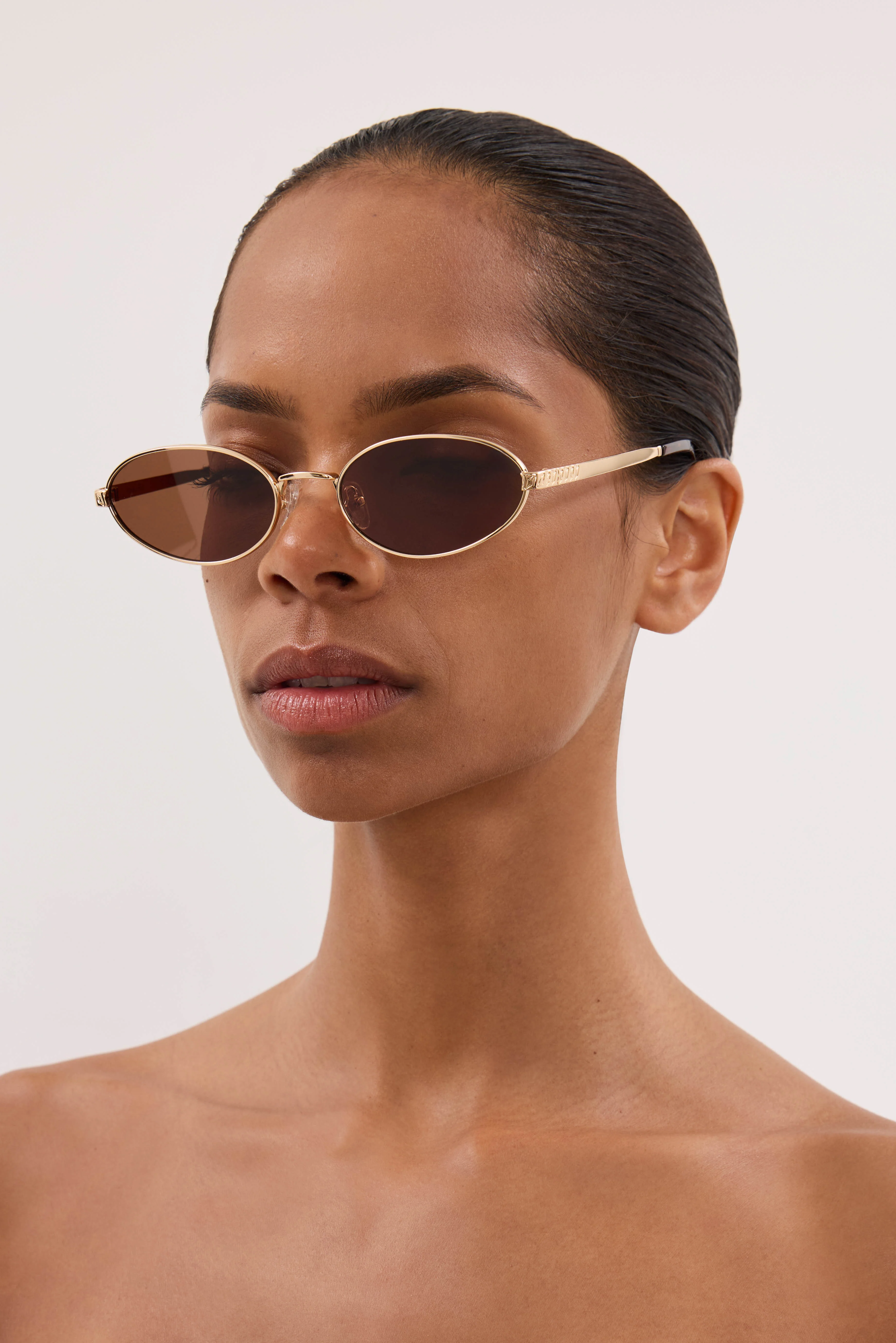 LUV LOU THE KENDALL SUNGLASSES GOLD - Image 2