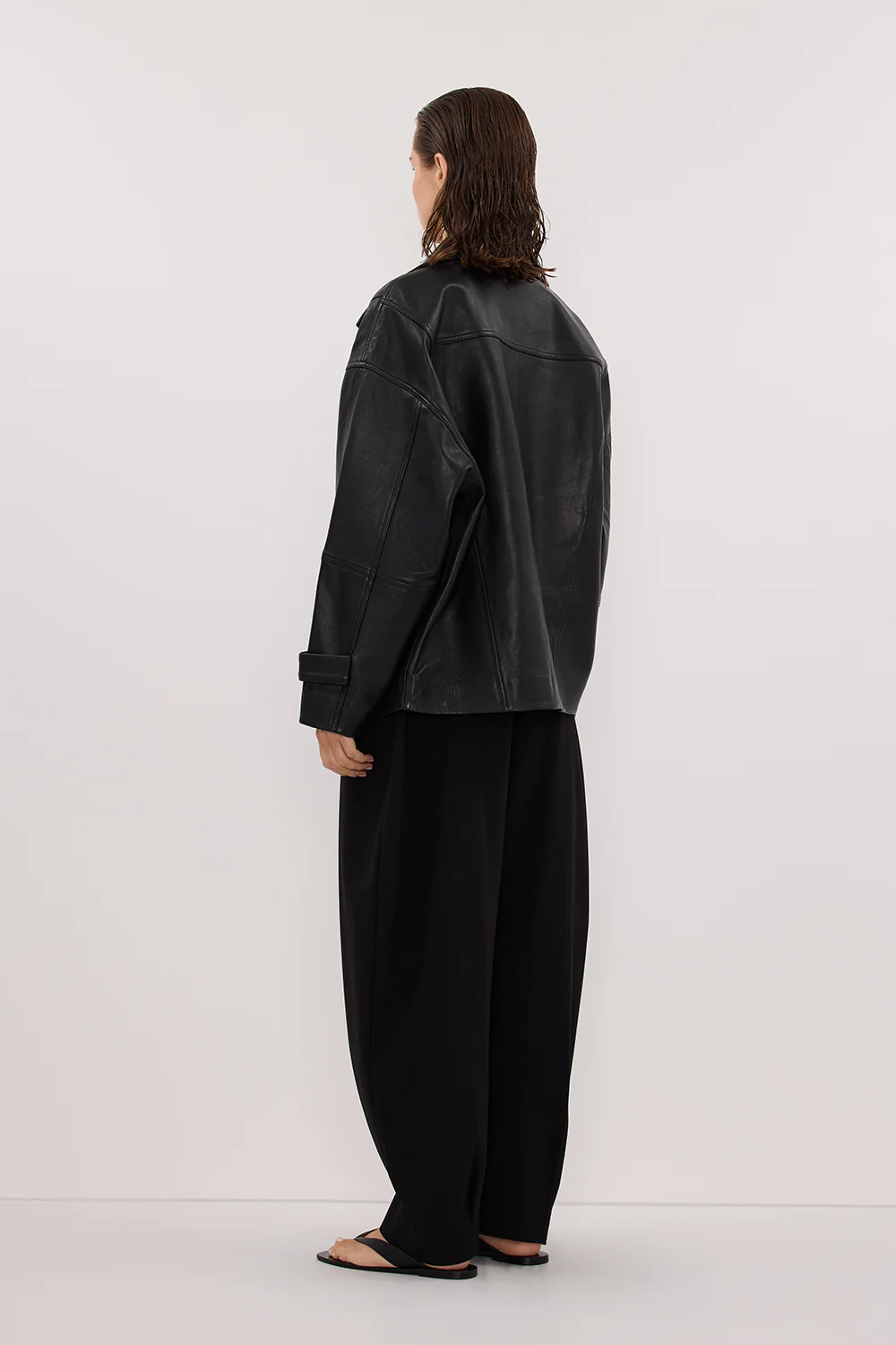 MARGOT BLACK OVERSIZED LEATHER JACKET - Image 5