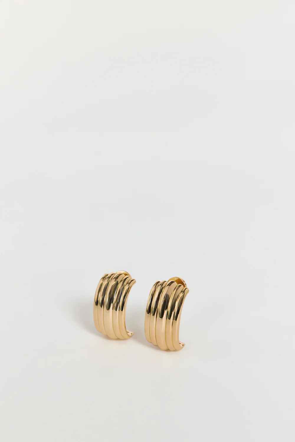 MÉGA WATERFALL LARGE GOLD EARRING - Image 3