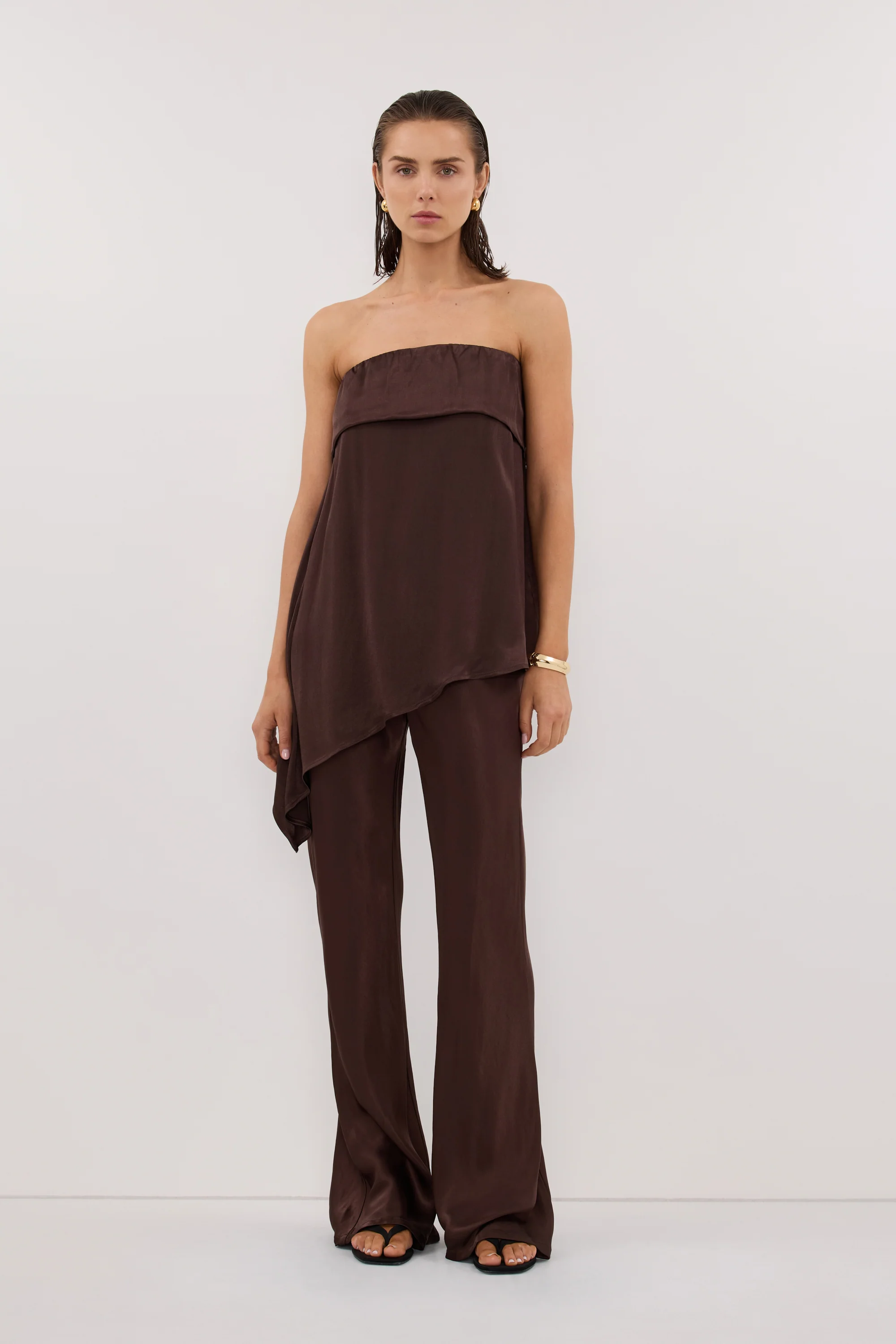 SANDER BITTER CHOC STRAPLESS SATIN TOP