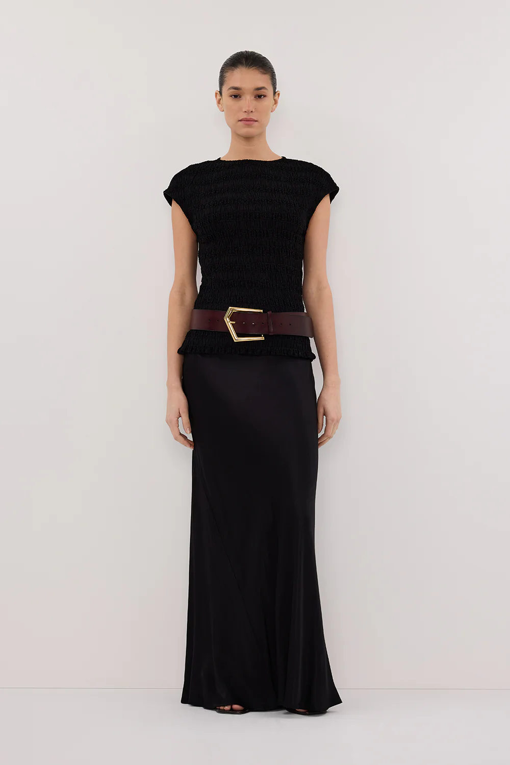 SIERRA BLACK TEXTURED TOP