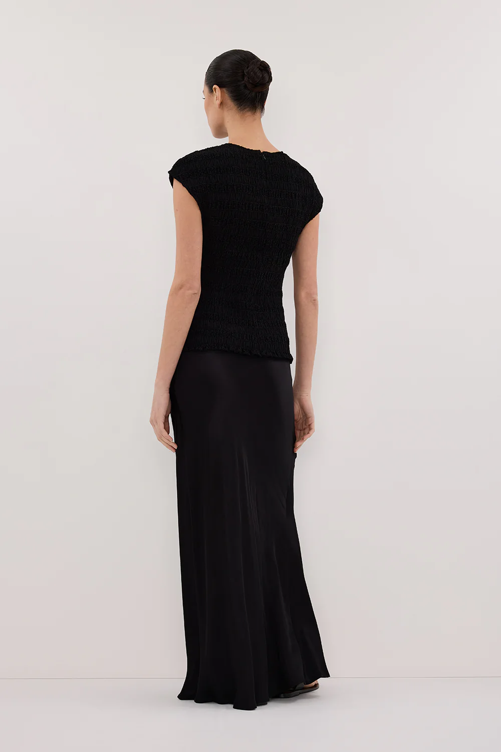 SIERRA BLACK TEXTURED TOP - Image 4