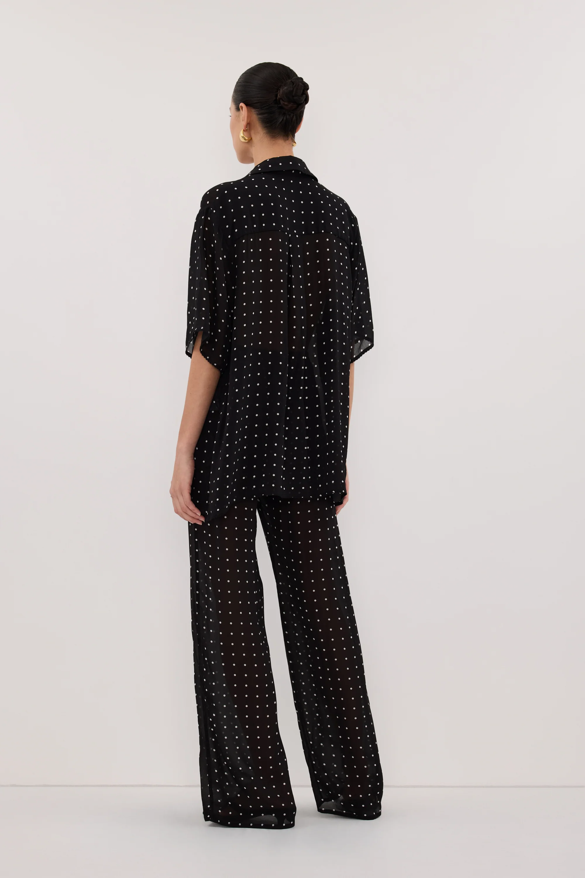 VANESSA BLACK OVERSIZED SHORT SLEEVE RESORT SHIRT - Image 3