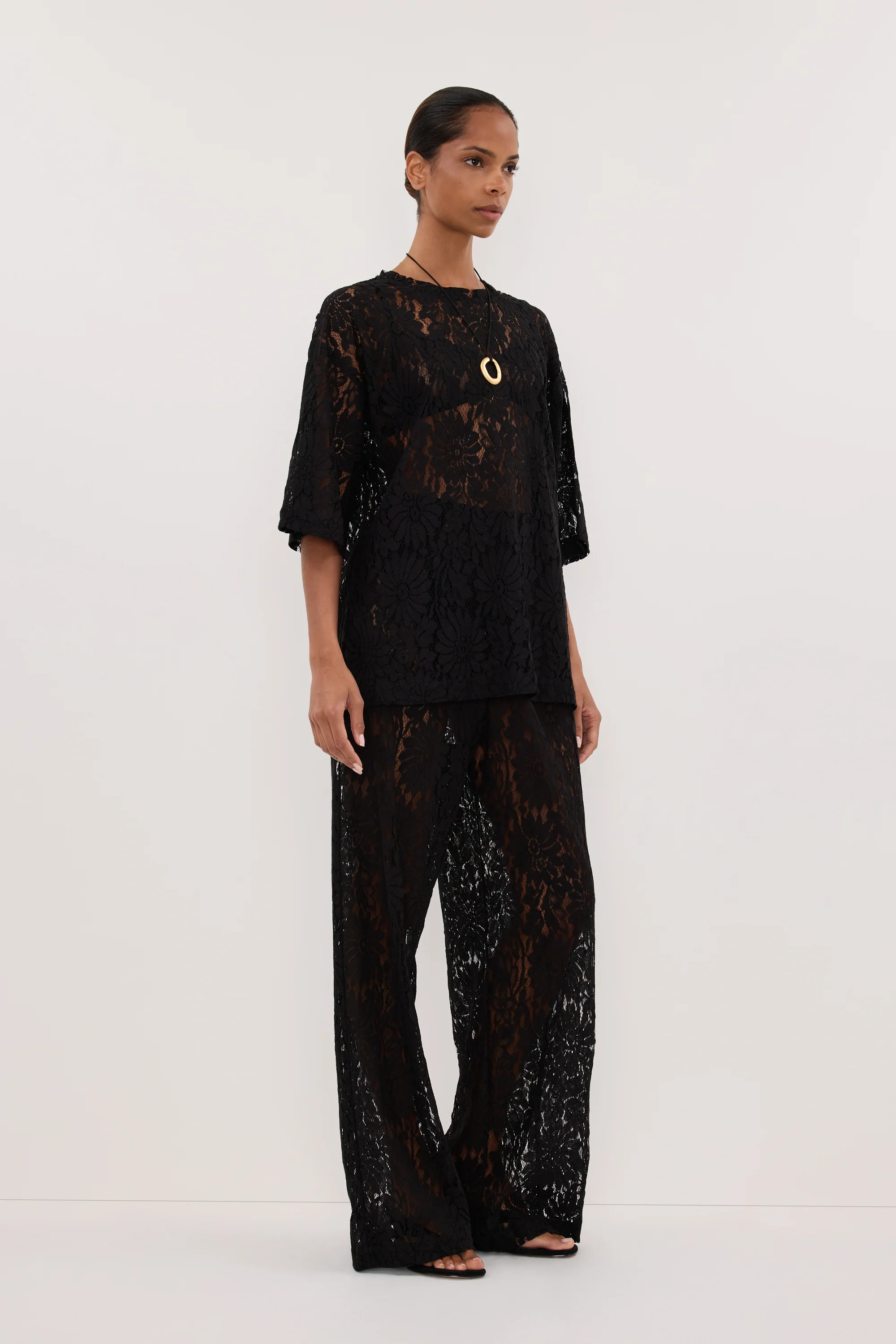 WILMA BLACK LACE TEE - Image 3